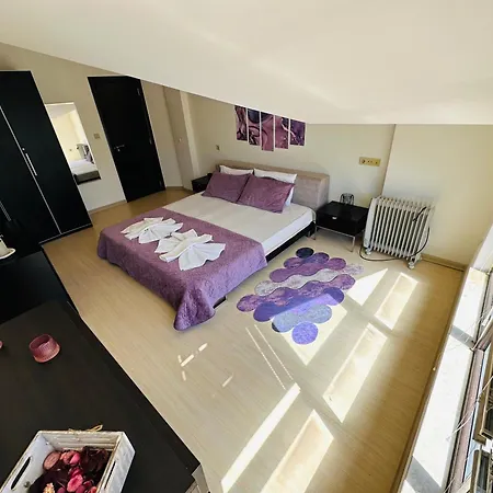 Апартамент Central Art Apartment In Bansko With Mountain View *